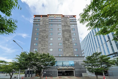 Airport Hotel