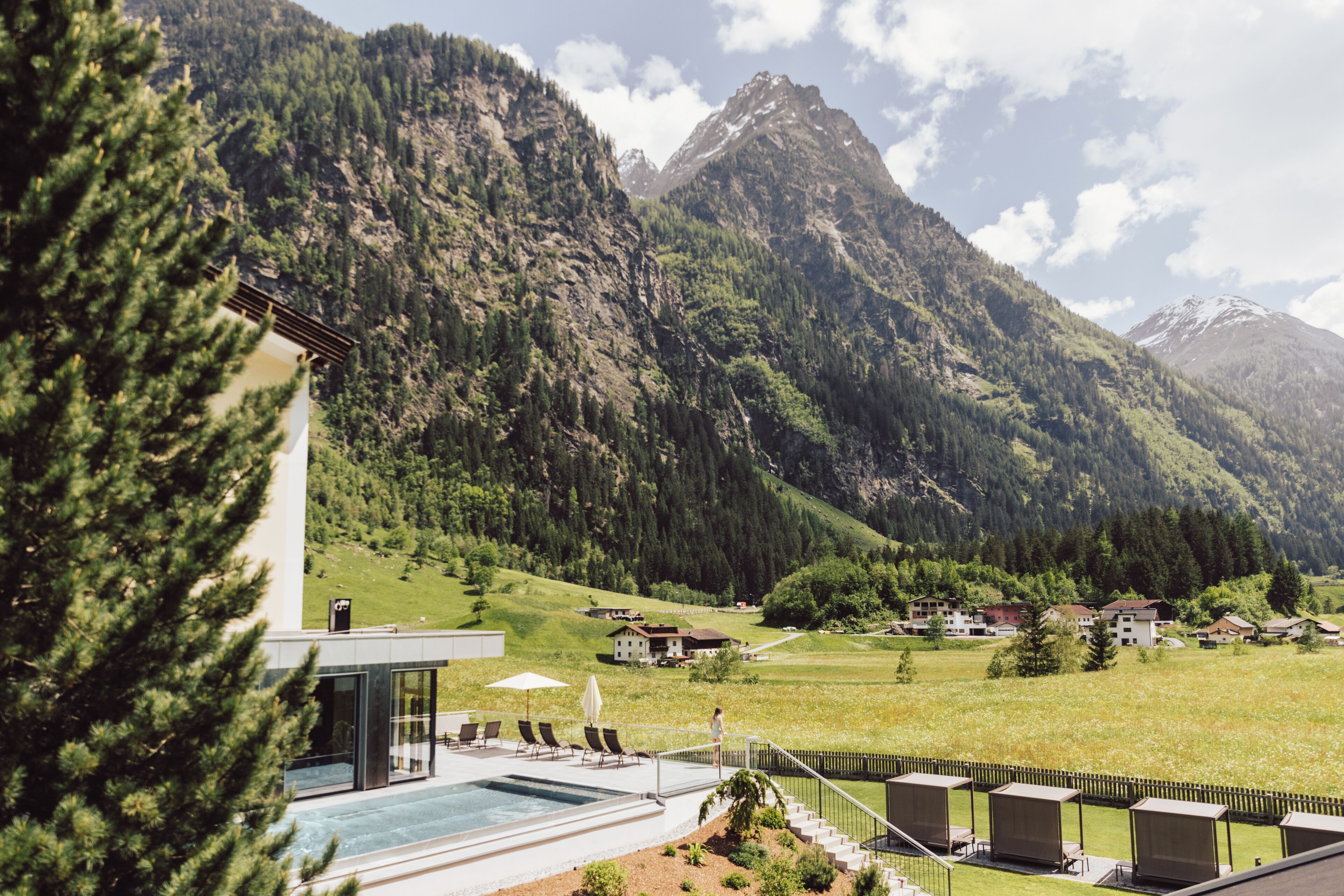 indoor pool, outdoor pool, pool loungers