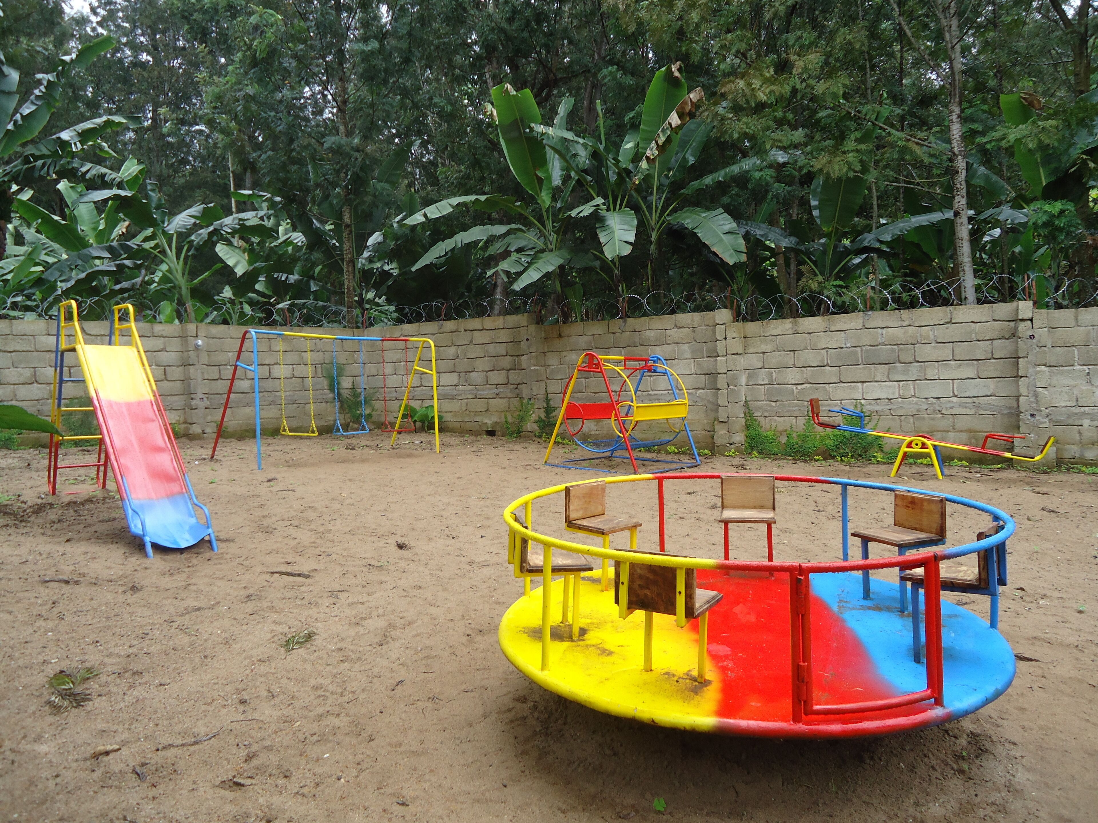 children’s play area – outdoor