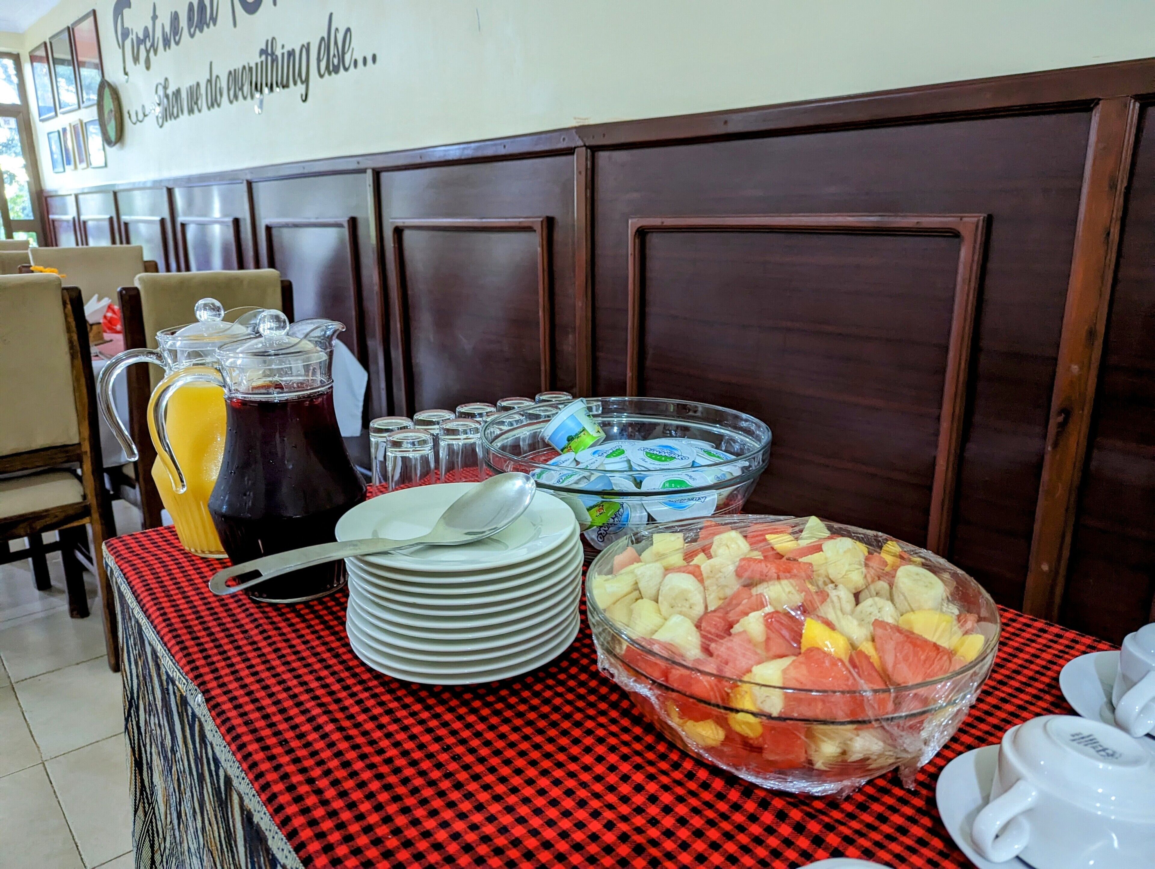 daily buffet breakfast (usd 10.00 per person)
