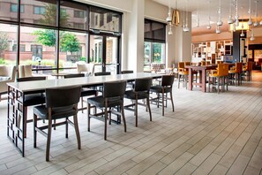 Bar (on property) - Sheraton McKinney Hotel (McKinney)