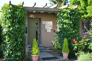Front of property - Quartier Hostel Potsdam (Potsdam)