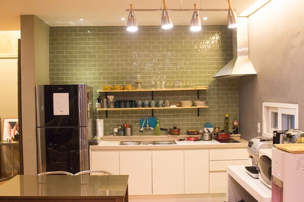 Living area - Kidari Guesthouse (Busan)