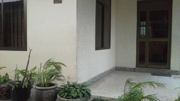 Entrada de la propiedad