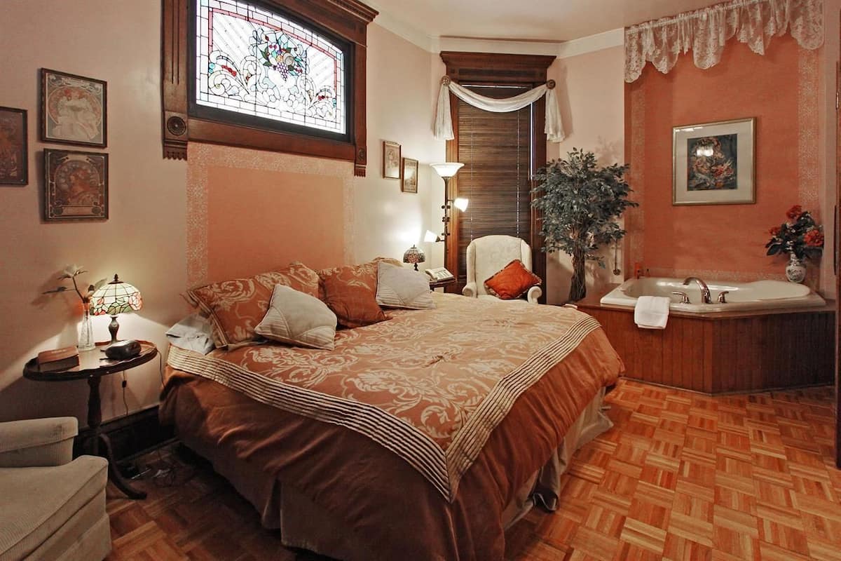 Tiffany Room