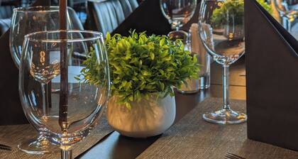 Brunsbo G:a Biskopsgård Hotell & Konferens