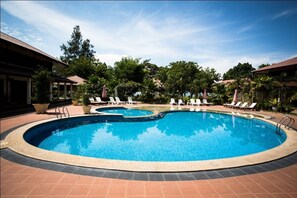 Utomhuspool