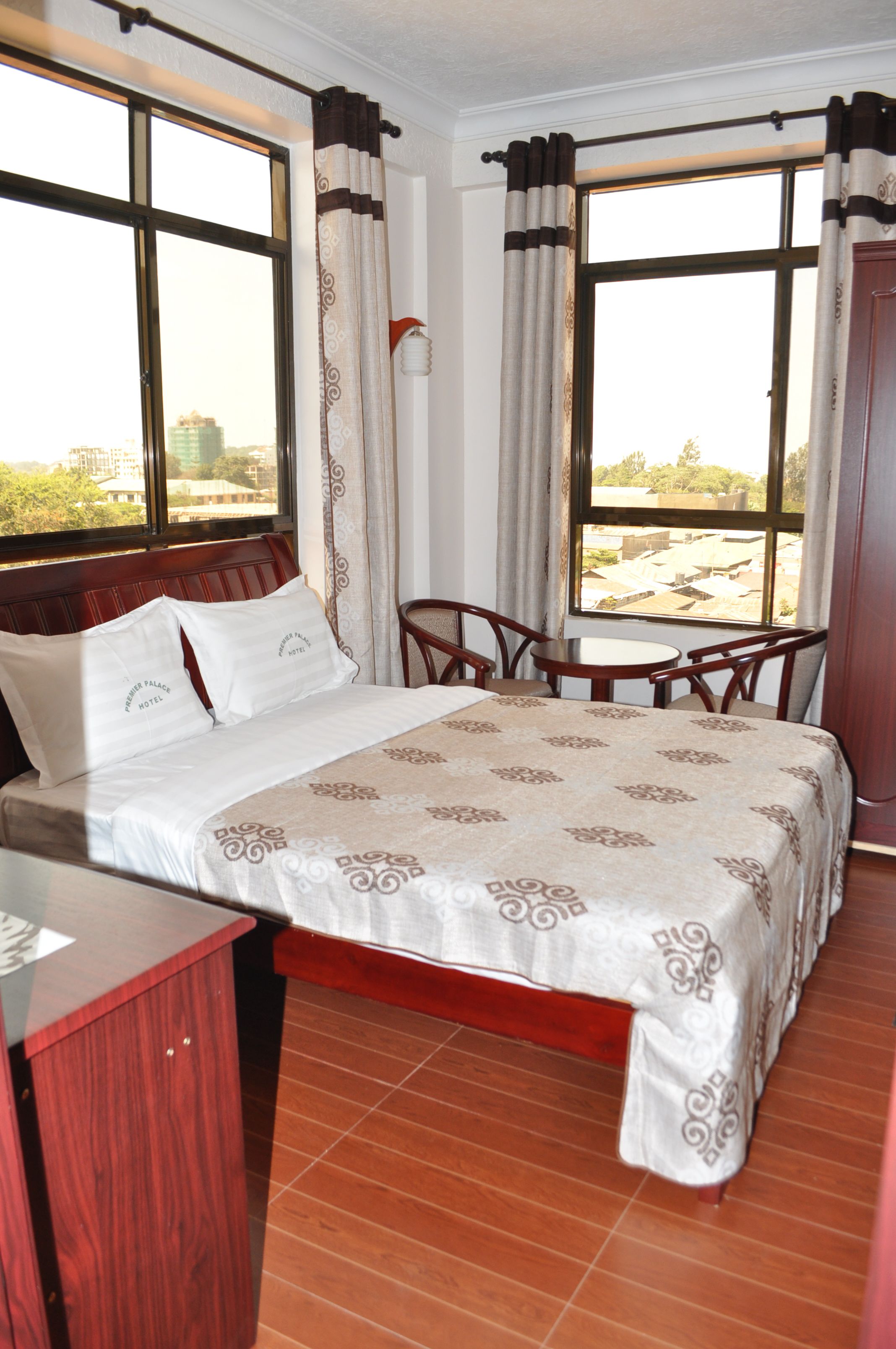Desk, free cots/infant beds, rollaway beds, free WiFi