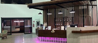 Hotel Corona Plaza