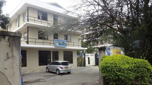 Front of property - Midway Hotel (Arusha)