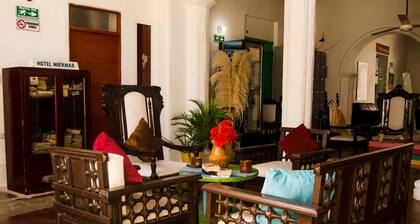 Hotel Miramar - Hostel