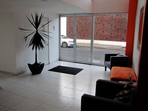 Sala de estar en el lobby