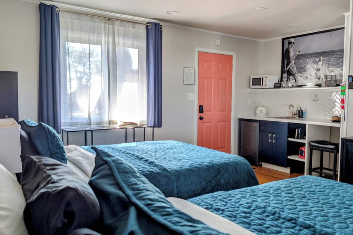 Ameublement personnalisé, espace de travail pour ordinateur portable