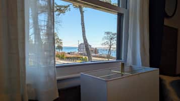 Suite, balkon | Uitzicht vanuit de kamer