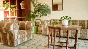Unclassified image, 5 of 34, button - Hotel Sausalito (Ensenada)