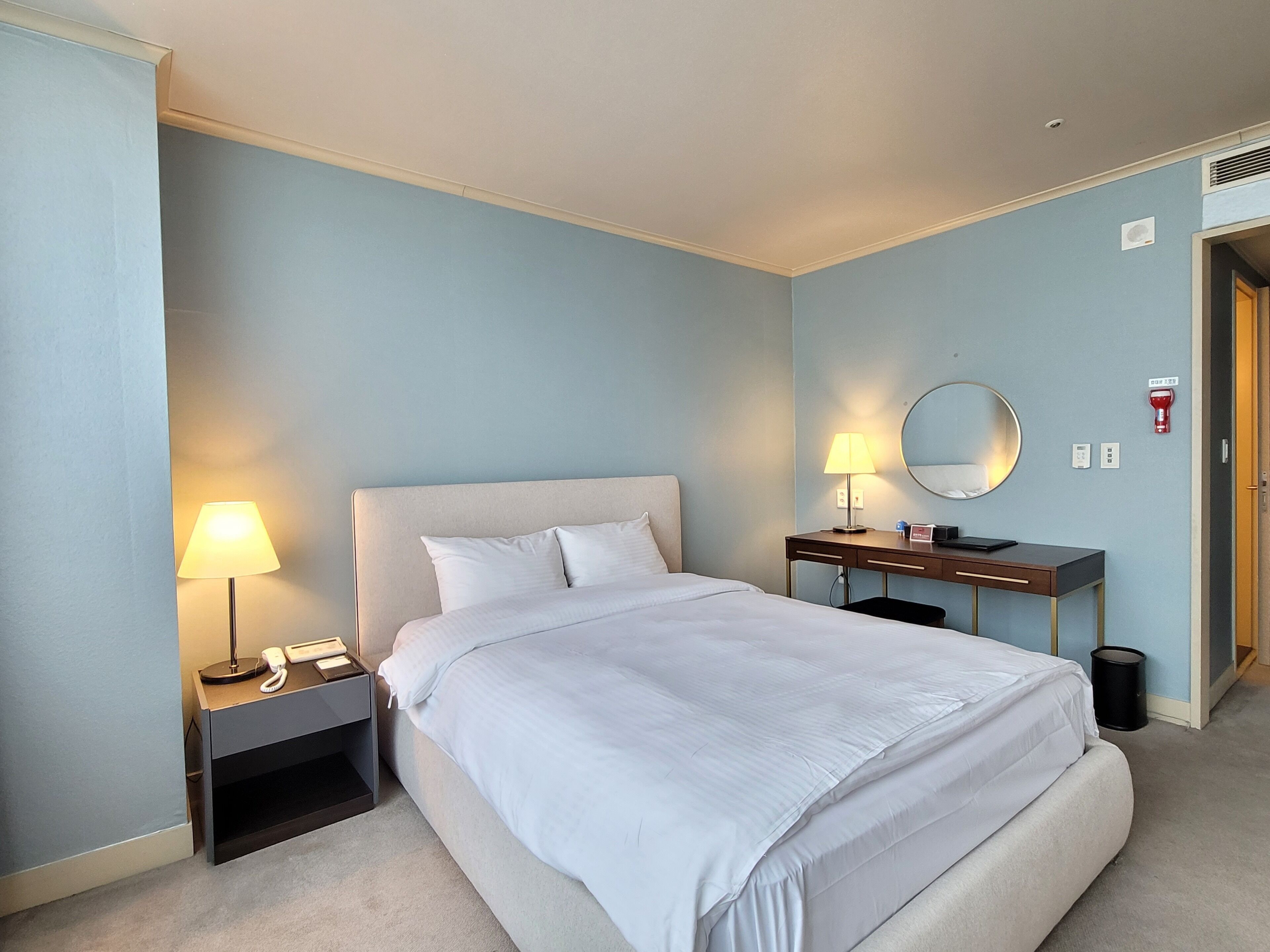 Premium bedding, down comforters, memory foam beds, in-room safe