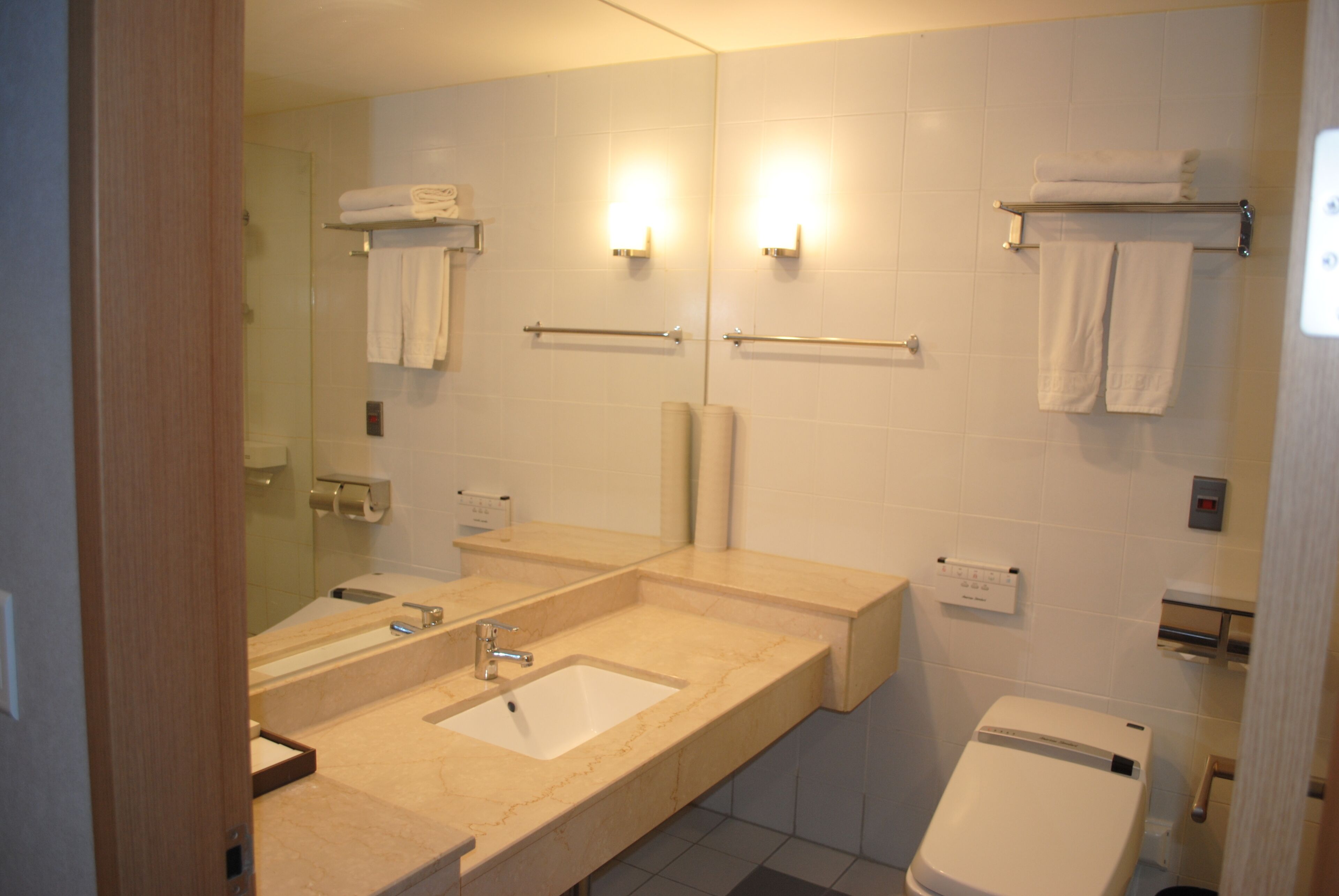 combined shower/bathtub, free toiletries, hair dryer, bathrobes