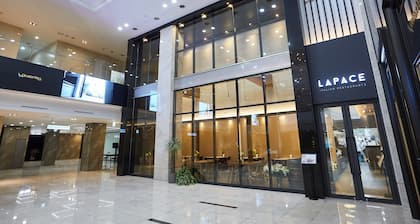 Queen Vell Hotel & Wedding