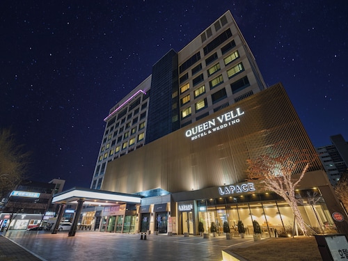 Queen Vell Hotel & Wedding