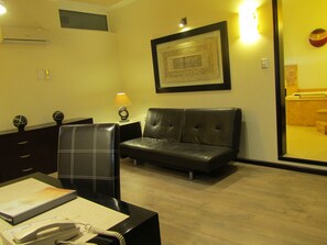 Master Suite Double Queen