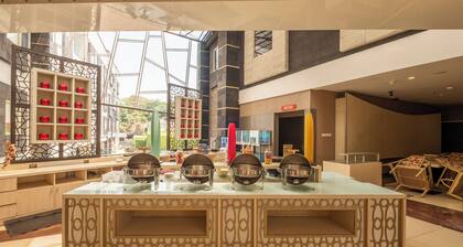 Townhouse Oak Cihampelas Near Ciwalk Formerly Promenade Hotel