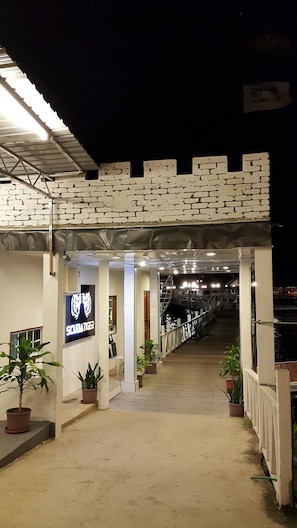 Hallway - Scuba Tiger Semporna Holiday Resort (Semporna)