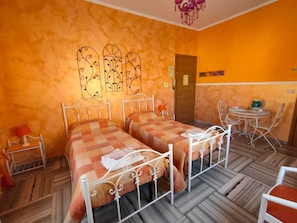 Desk, free WiFi, bed sheets