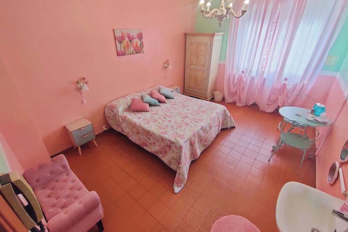 Double or Twin Room, Shared Bathroom | Desk, free WiFi, bed sheets