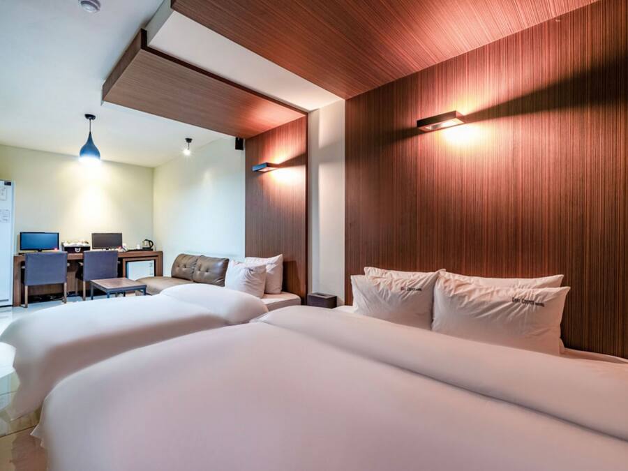 Twin kamer | Luxe beddengoed, geluiddichte muren, gratis wifi, beddengoed