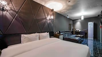 Deluxe-Zimmer (Base 2pax, Extra person fee on site)