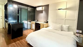 Premium bedding, soundproofing, free WiFi, bed sheets