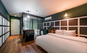 Ropa de cama de alta calidad, sistema de insonorización y wifi gratis