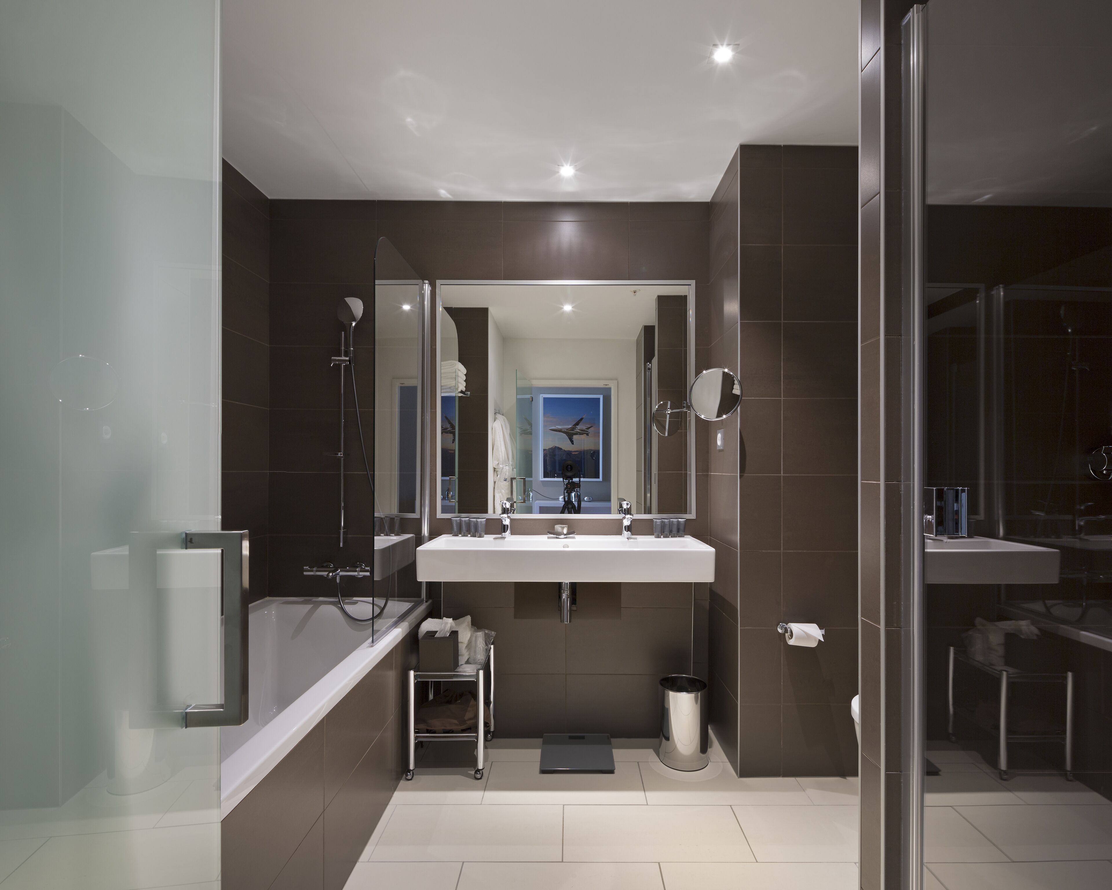 room, 1 double bed, non smoking | bathroom | shower, free toiletries, hair dryer, towels