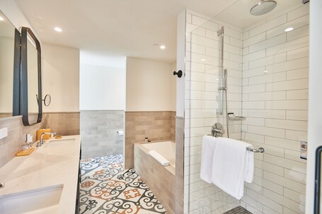 Hotel Indigo Lower East Side New York, an IHG Hotel - Image 30