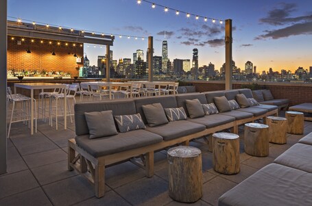 Hotel Indigo Lower East Side New York, an IHG Hotel - Image 2