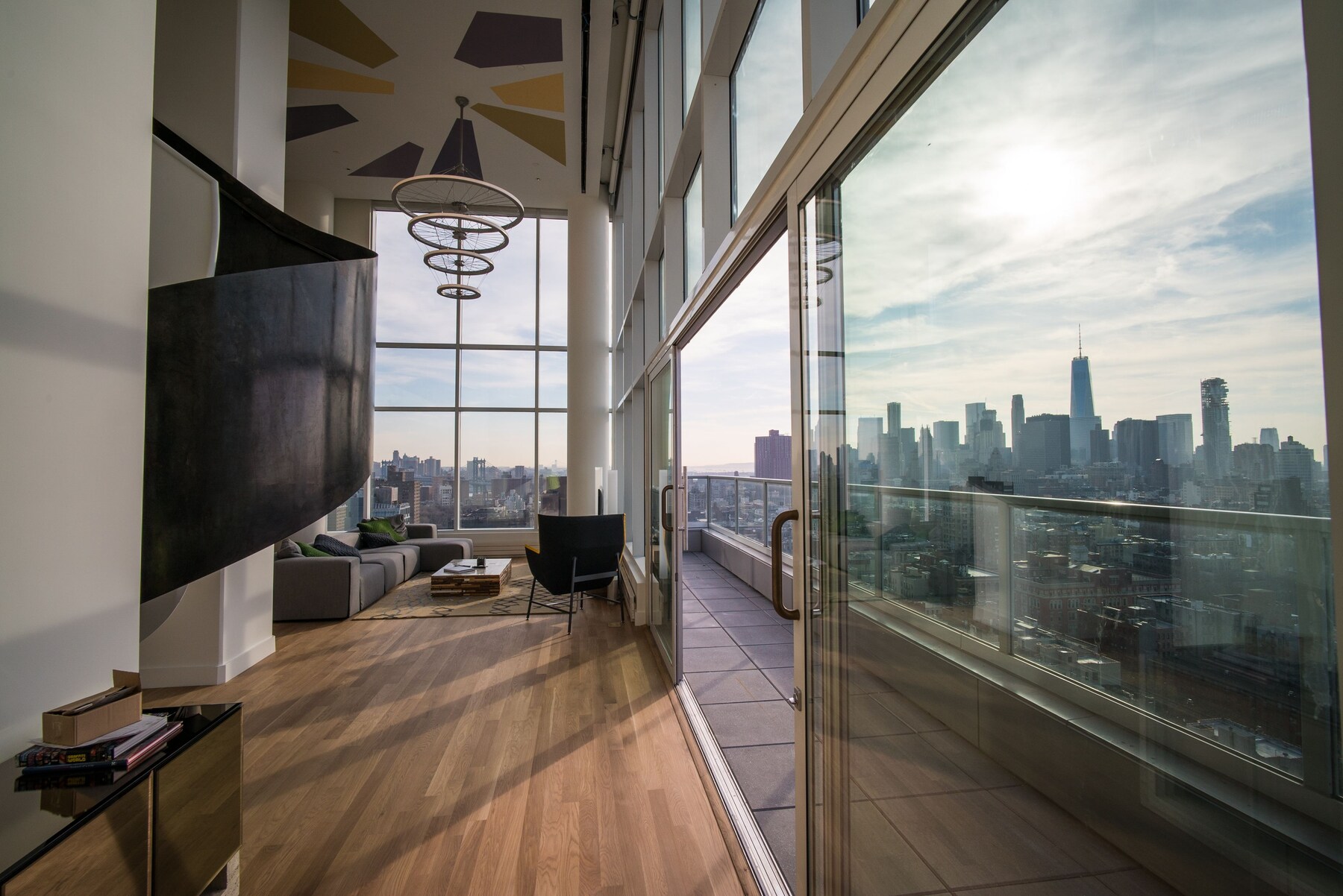 Suite (Penthouse) | Premium bedding, minibar, in-room safe, desk