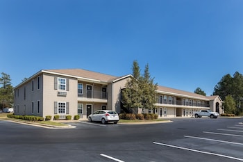 Studio 6 Statesboro, GA