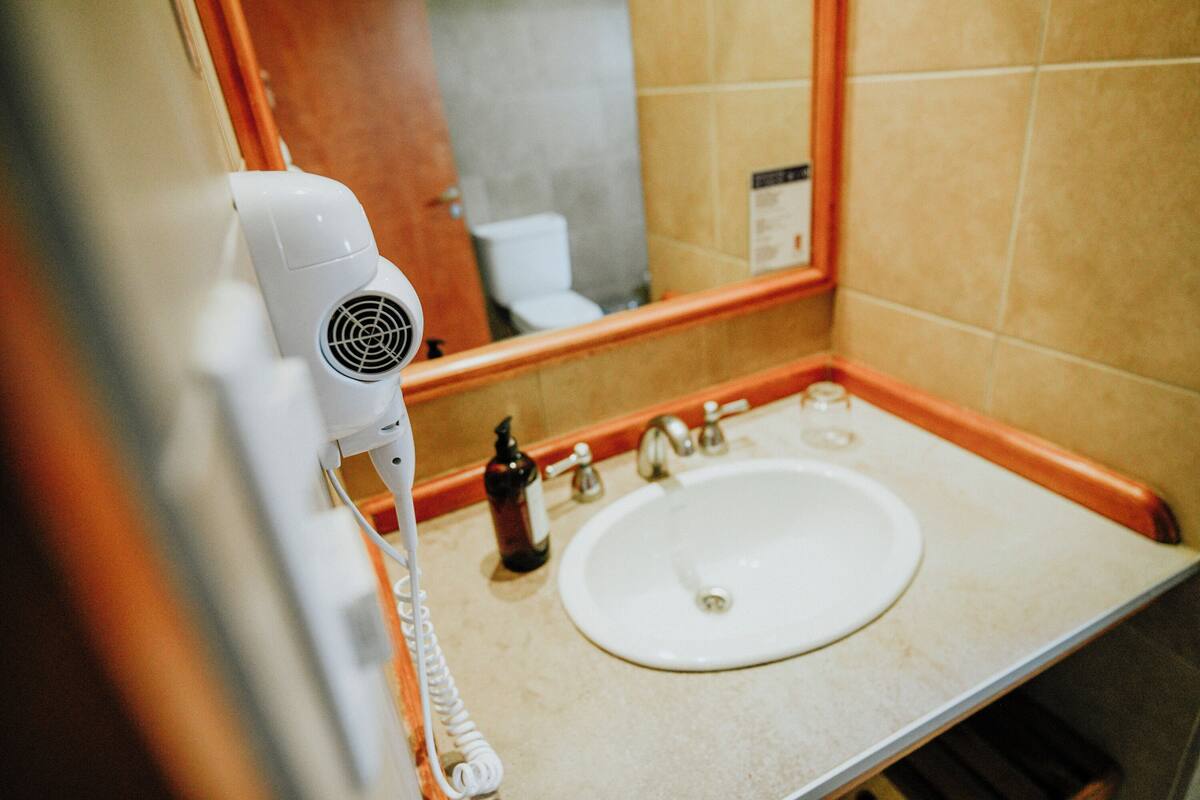 standard double room, bay view | bathroom | combined shower/bathtub, rainfall showerhead, free toiletries