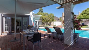 Desayuno completo incluido todos los días