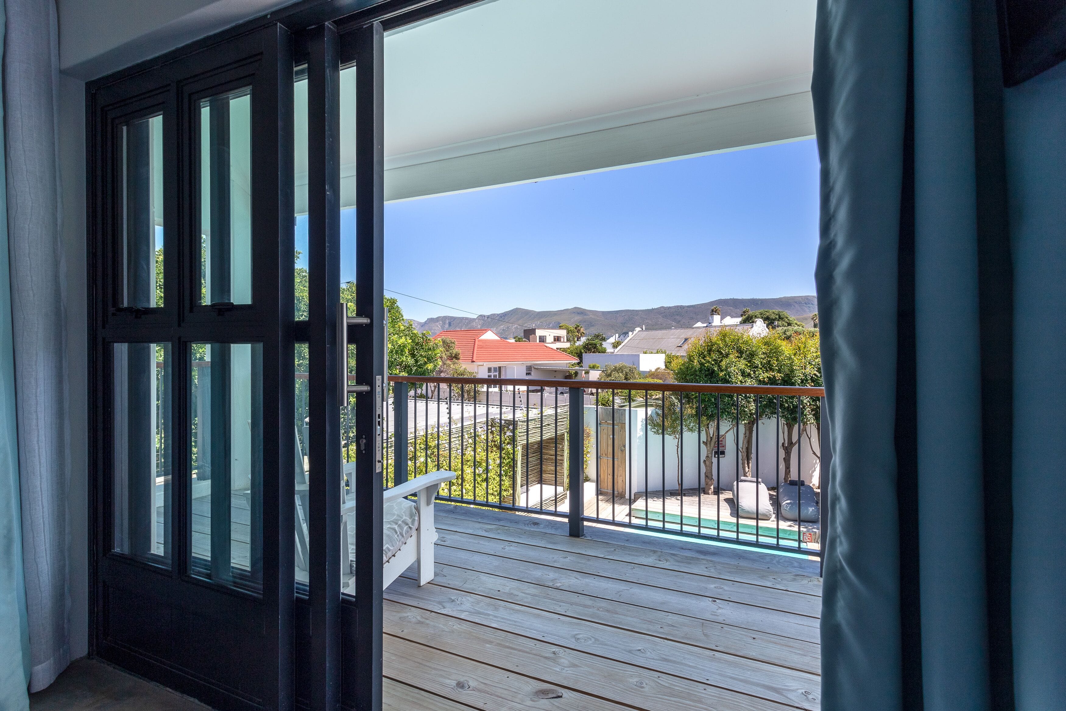 Pool Suite at the Villa | Balcony