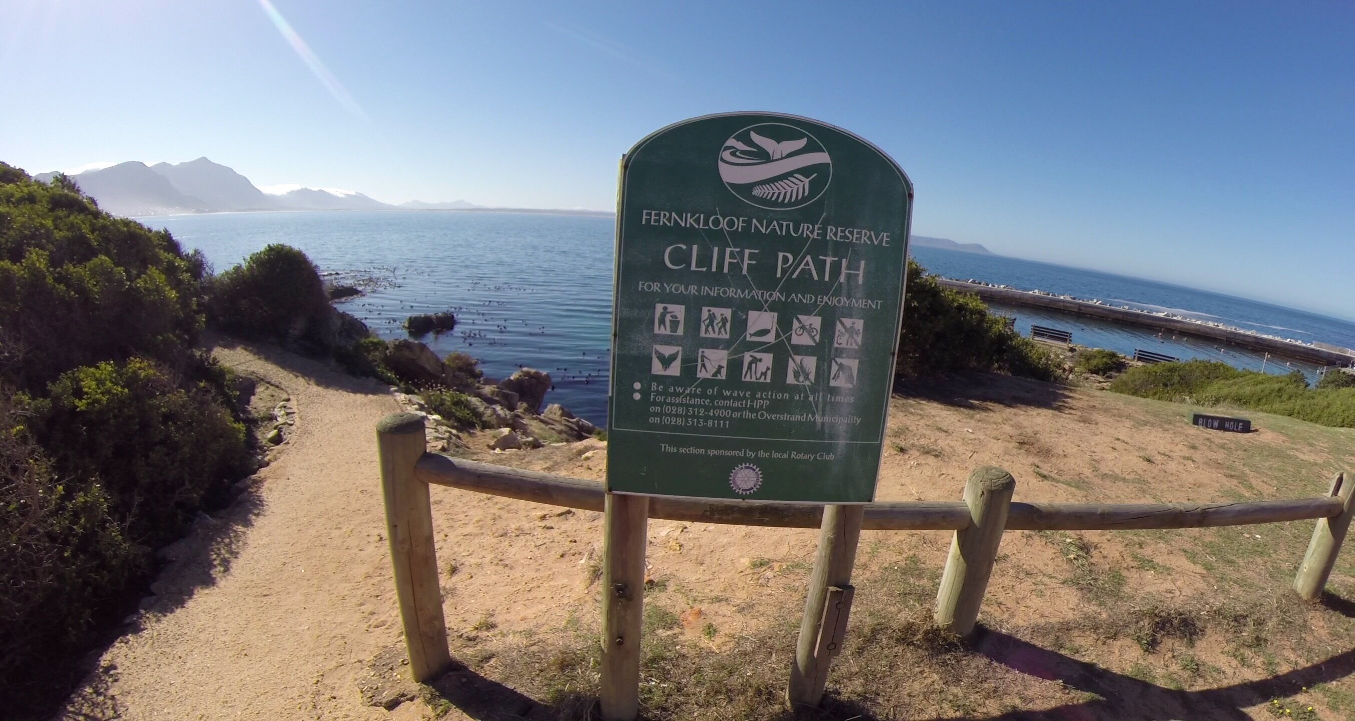 A sign for the Fernklöf Nature Reserve Cliff Path, indicating a walking trail for recreation and enjoyment.