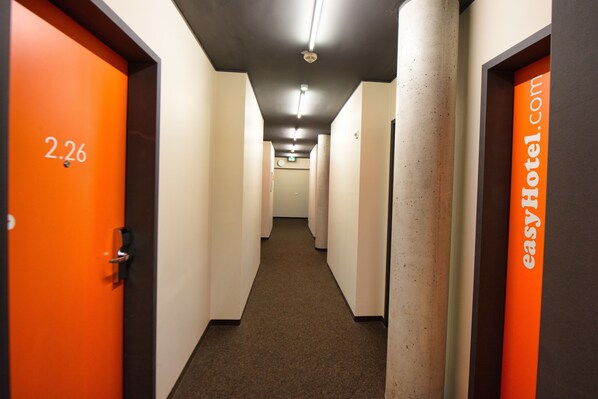 Hallway - easyHotel Berlin Hackescher Markt (Berlin)