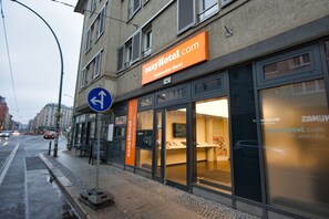 Fachada de la propiedad