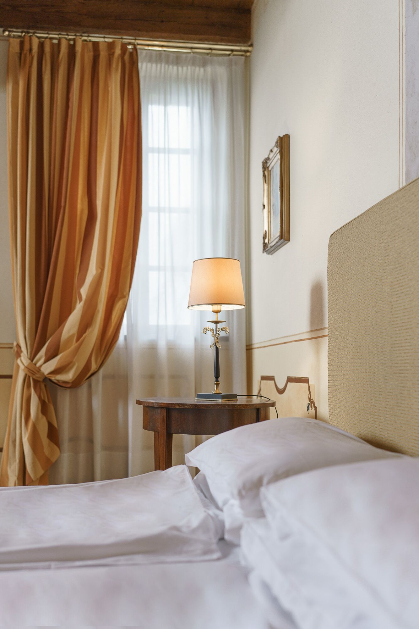 minibar, in-room safe, soundproofing, free wifi