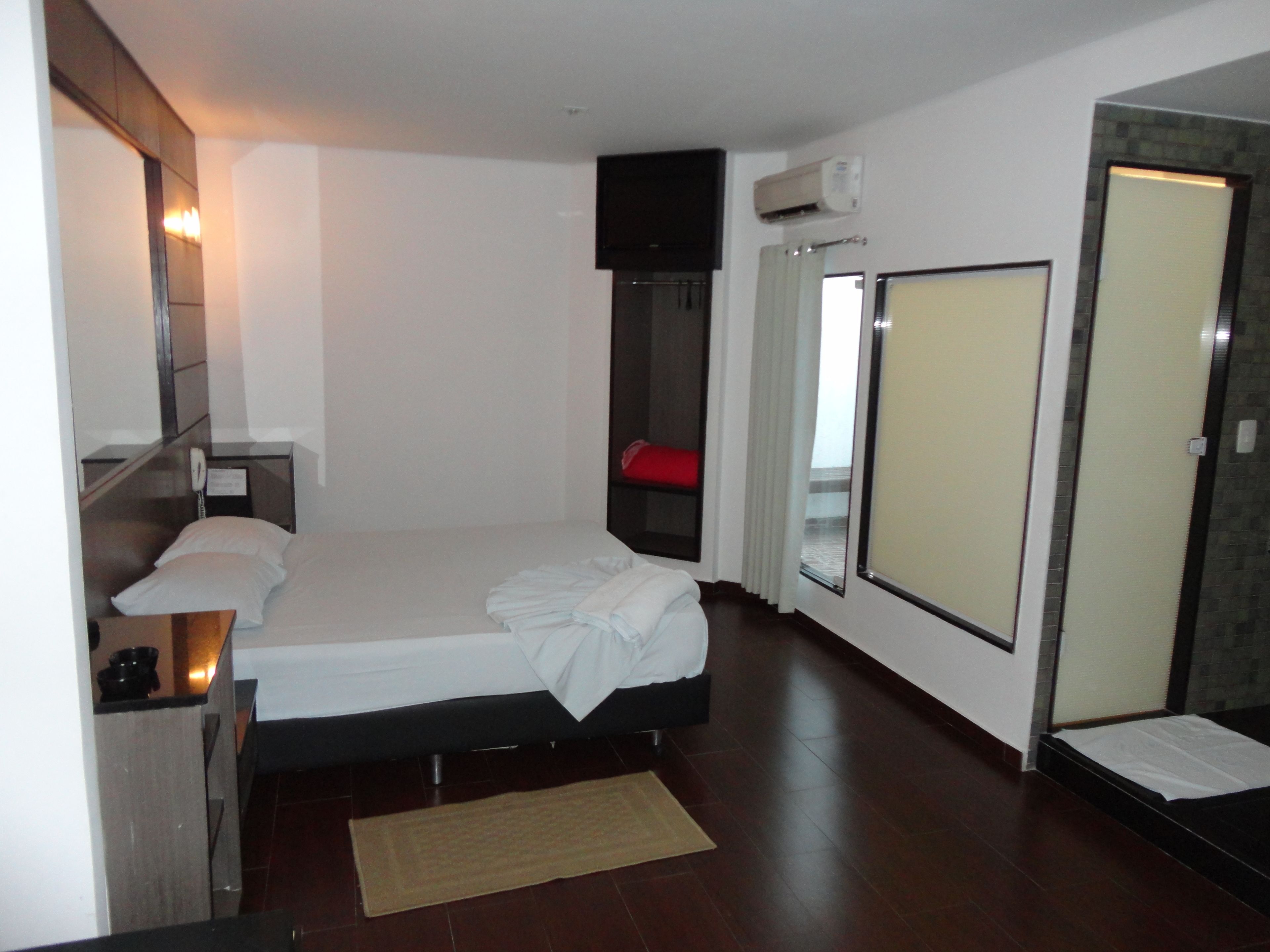 Photo - Calandre Hotel