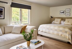 Blendingsgardiner, barnesenger og ekstrasenger (mot et tillegg)