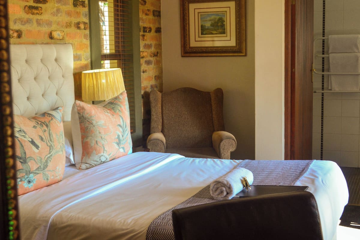 Luxury Double Room (7) | Premium bedding, in-room safe, individually decorated