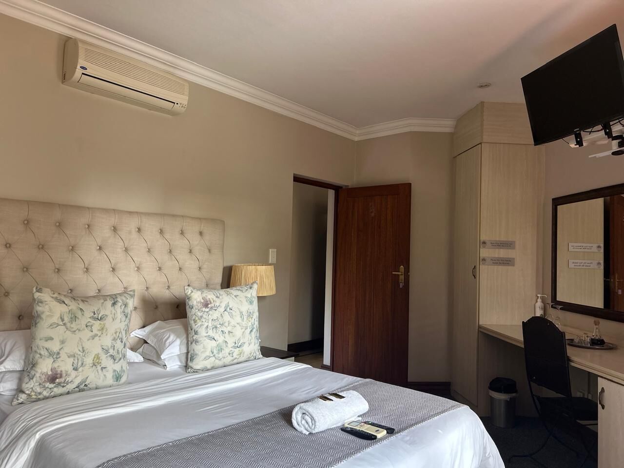 Luxury Double Room (3) | Premium bedding, in-room safe, individually decorated