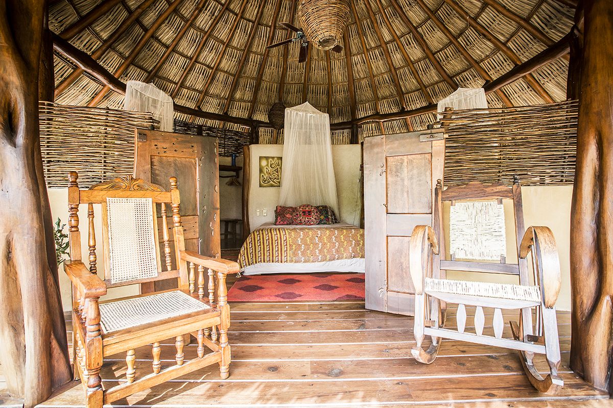 family bungalow | individually decorated, individually furnished, free wifi, bed sheets