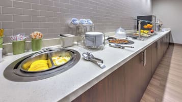 Gratis morgenmadsbuffet hver dag